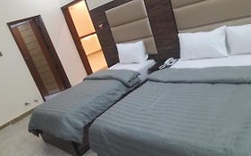 Holiday Inn Karachi