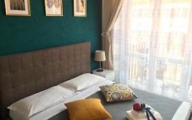 La Suite Rooms & Apartments Bologna 4*