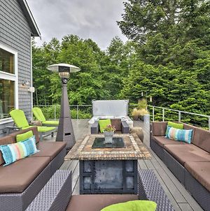Gorgeous Whidbey Island Oasis With Deck And Cabana! photos Exterior