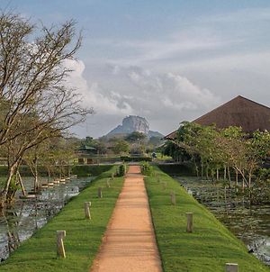 Water Garden Sigiriya photos Exterior
