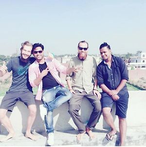 The Hangout Hostel Agra photos Exterior