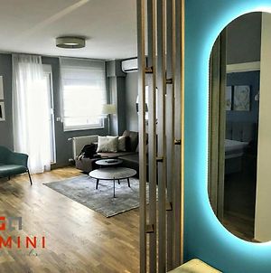 Gemini Apartment 3 - Modern Apartment With City View photos Exterior