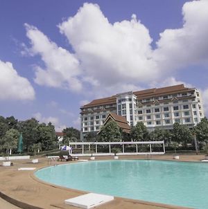 Arawan Riverside Hotel photos Exterior