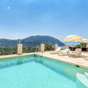 Ponti Villa Sleeps 6 With Pool Air Con And Wifi photos Exterior