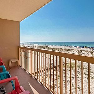 Pelican Beach Resort photos Exterior