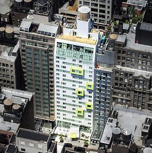 Springhill Suites Midtown Manhattan/Fifth Avenue photos Exterior