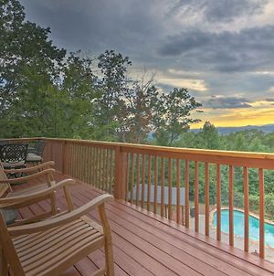 Redesigned Cabin With Pool, Hot Tub And Mountain Views photos Exterior