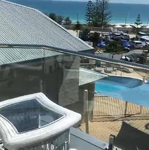 Scarborough Beach Front Resort - Shell Thirteen photos Exterior