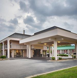 Motel 6 Fayetteville - I-95 photos Exterior