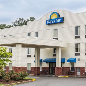 Days Inn By Wyndham Doswell At The Park photos Exterior