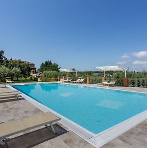Tranquil Holiday Home In Volterra With Swimming Pool photos Room