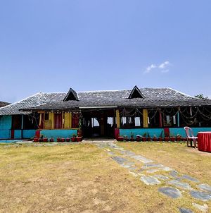 Oyo 43476 Vatika Resort photos Exterior
