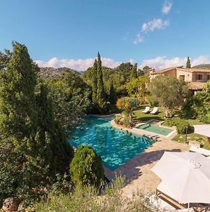 Villa In Pollenca Sleeps 12 With Pool And Air Con photos Exterior