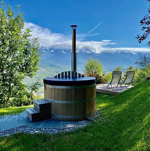 Eco Lodge With Jacuzzi And View In The Swiss Alps photos Exterior