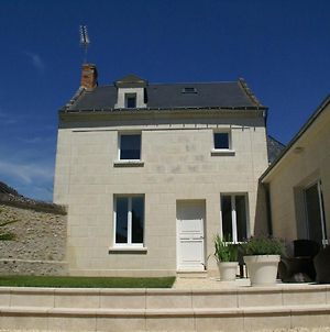 Luxury Holiday Home With Lawn In Beaumont En V Ron Near Chinon photos Exterior