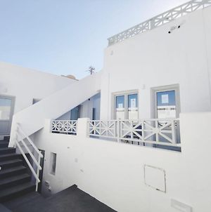 Livin Santorini - Center Rooms photos Exterior