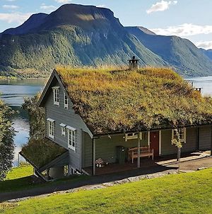 Six-Bedroom Holiday Home In Lauvstad photos Exterior