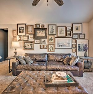 Cozy Designer Home With Gorgeous Mountain Views! photos Exterior