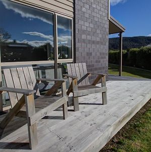 Leigh Cottage Manapouri photos Exterior