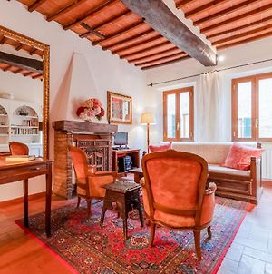Vintage Holiday Home In Montepulciano With Heating photos Exterior