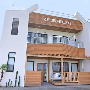 Zeus House photos Exterior
