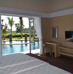 Room In Villa - Kori Maharani Villas - Suite Lagoon 3 photos Exterior
