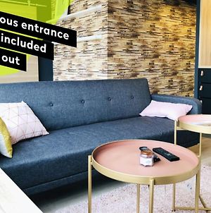 Lost Inn Lyon Mazenod Entre Centre Ville Et Gare Part Dieu Netflix Include photos Exterior