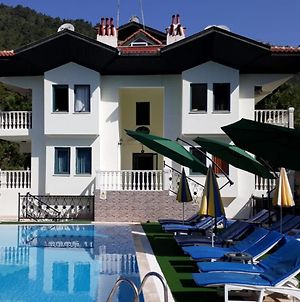 Peaceful Villa With Shared Pool Surrounded By Calming Nature In Marmaris photos Exterior
