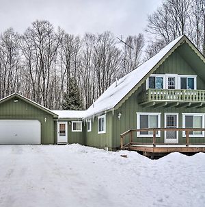 Cozy Up North Cottage In Heart Of Winter Sports! photos Exterior