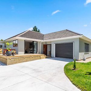 Weka Bungalow - Rotorua Holiday Home photos Exterior
