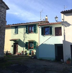 Casa Lory Montevitozzo Frazione Sorano-Camera Con Bagno Privato, Cucina E Salotto photos Exterior