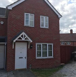Nottingham New Build 36 Whole House 3Bedrooms photos Exterior
