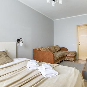 One Bedroom Apartment Red - Однокомнатная Квартира, 4 Спальных Места photos Exterior