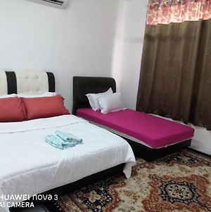 Abah 3 Room Homestay photos Exterior