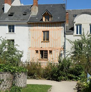 Appartement Standing "Les Pensees" Emplacement Ideal Proche Orleans Et Loire photos Exterior