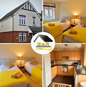 B And R Serviced Accommodation, Amesbury, 3 Bedroom House With Free Parking, Wi-Fi And 4K Smart Tv, Archer House photos Exterior
