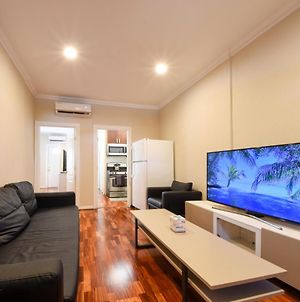 Spacious Home & Newly Furnished W/ Ac & 4K Tvs photos Exterior