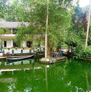 Amritham Holidays - Homestay Villa photos Exterior