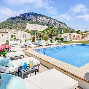 Villa In Pollenca Sleeps 10 With Pool And Air Con photos Exterior