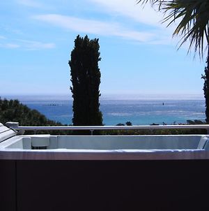 Villa Riviera, Sea View, Pool, Jacuzzi, Sauna, Walk To The Beach photos Exterior