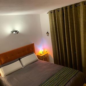Pila & Bed Montpellier Centre Corum Comedie - Chambre Calme Climatisee - Quiet Air-Conditioned Room Netflix photos Exterior