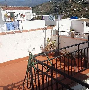 House With 4 Bedrooms In Torrox With Wonderful Mountain View Furnished Terrace And Wifi 3 Km From The Beach photos Exterior