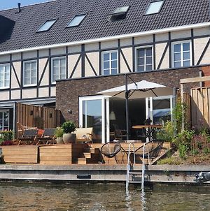 Spacious Holiday Home In Alkmaar With Garden photos Exterior