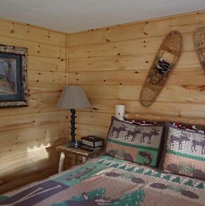 Rowe'S Adirondack Cabins Of Schroon Lake photos Exterior