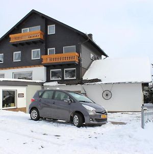 Quaint Apartment In Liesen Near Ski Area photos Room