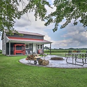 Cozy Haven Of Rest Home With Amish Country Views! photos Exterior