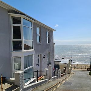 Beautiful Seaside Apartment With Parking photos Exterior