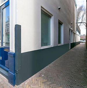 Modern Apartment In Den Haag Near Seabeach photos Exterior