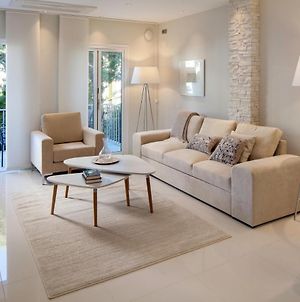 Modern 1 Bedroom Apartment, With Sea Views, In Andalucia Del Mar - Puerto Banus photos Exterior