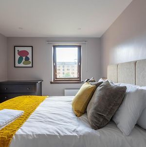 Stunning 1 Bed Merchant City Apartment With Parking photos Exterior